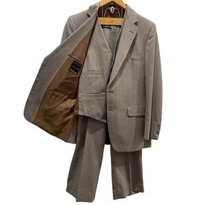 Botany 500 Cartier Collection Mens 3 Piece Suit Gray Pinstripe Blazer Vest Pants